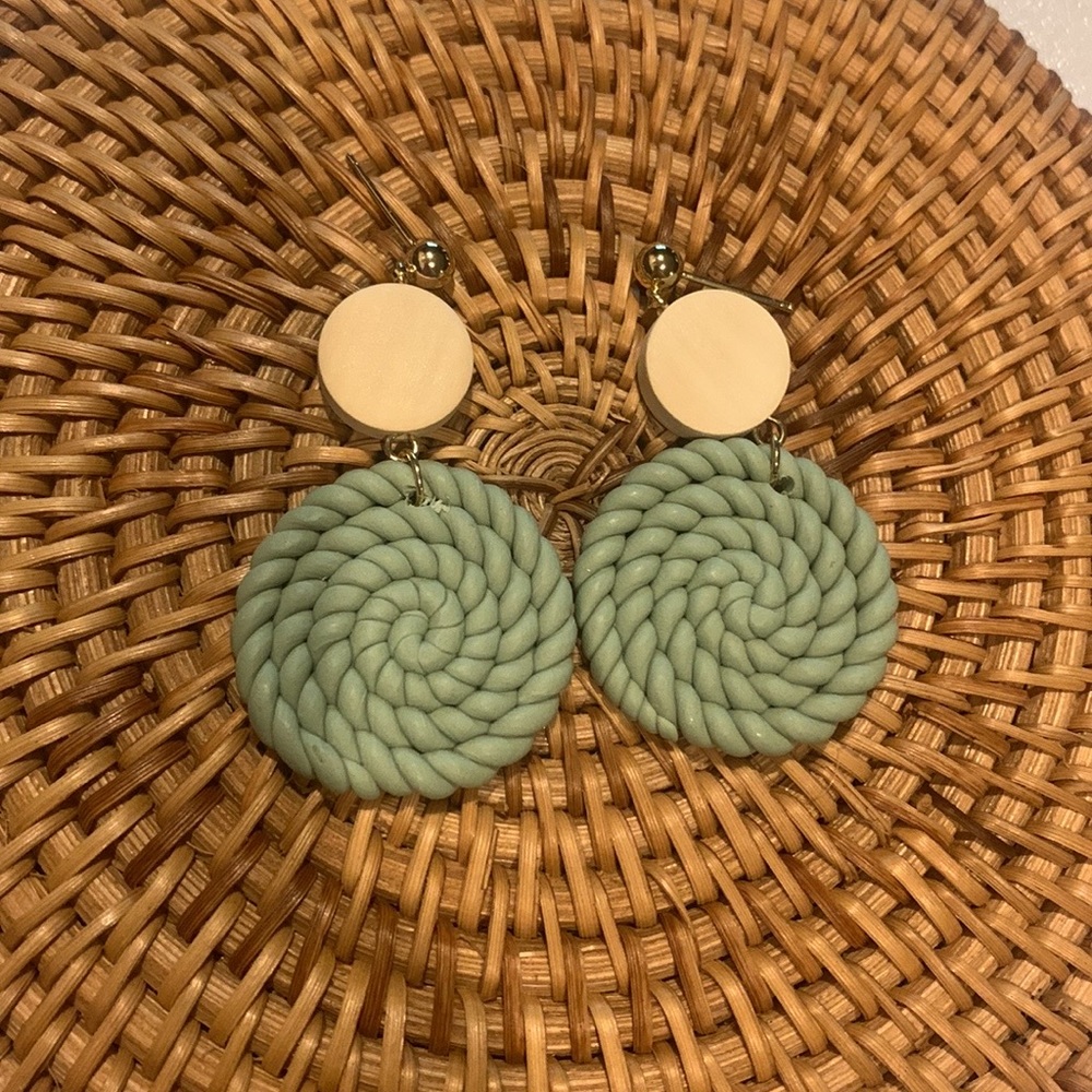 Circle Rope Earrings